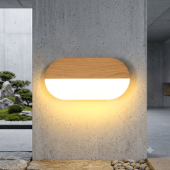 Applique murale LED bois et acrylique design minimaliste avec lumière chaude 3000K pour couloir moderne