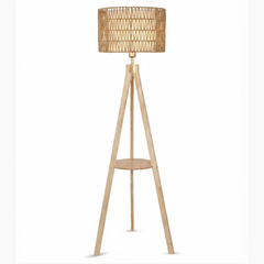 Lampadaire Bohème abat-jour rotin motif géométrique diagonal base trois pieds vis dorées finition naturelle